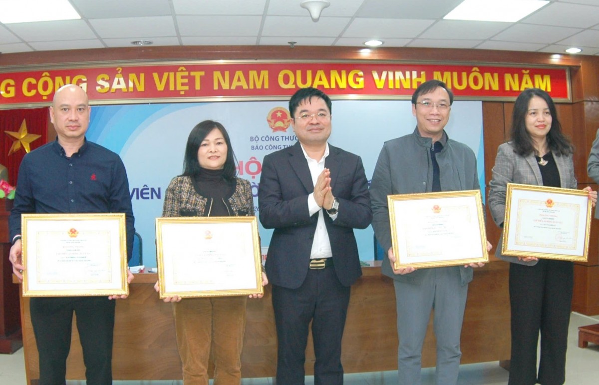 Hội nghị viên chức, người lao động Báo Công Thương năm 2025 Hội nghị viên chức, người lao động Báo Công Thương năm 2025