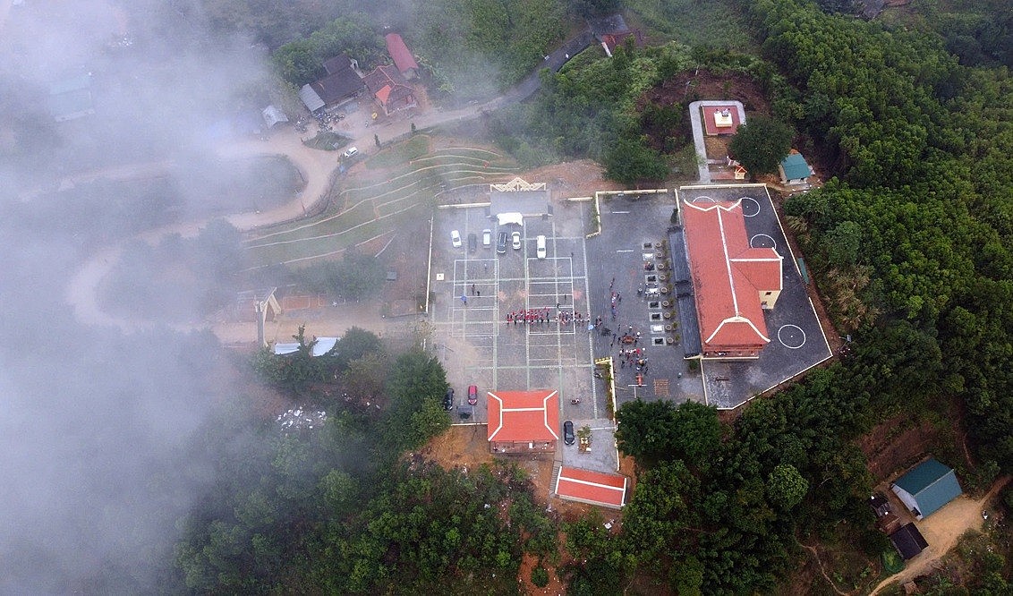 Đặc sắc văn hóa lễ Dâng trâu tế trời Đền Chín Gian Đặc sắc văn hóa lễ Dâng trâu tế trời Đền Chín Gian