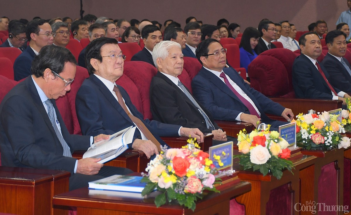 Thủ tướng Phạm Minh Chính dự kỷ niệm 30 năm thành lập