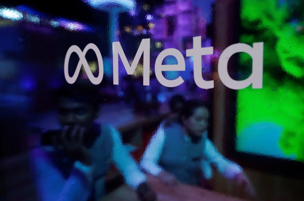 Bất chấp việc cắt giảm 4.000 nhân viên, Meta vẫn quyết định tăng mạnh mức thưởng cho đội ngũ lãnh đạo để duy trì sức cạnh tranh trong ngành công nghệ. Ảnh minh họa: Francis Mascarenhas Bất chấp việc cắt giảm 4.000 nhân viên, Meta vẫn quyết định tăng mạnh mức thưởng cho đội ngũ lãnh đạo để duy trì sức cạnh tranh trong ngành công nghệ. Ảnh minh họa: Francis Mascarenhas