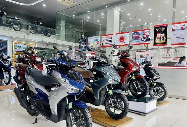 Giá xe máy Air Blade 24/2: Cao hơn giá đề xuất Giá xe máy Air Blade 24/2: Cao hơn giá đề xuất