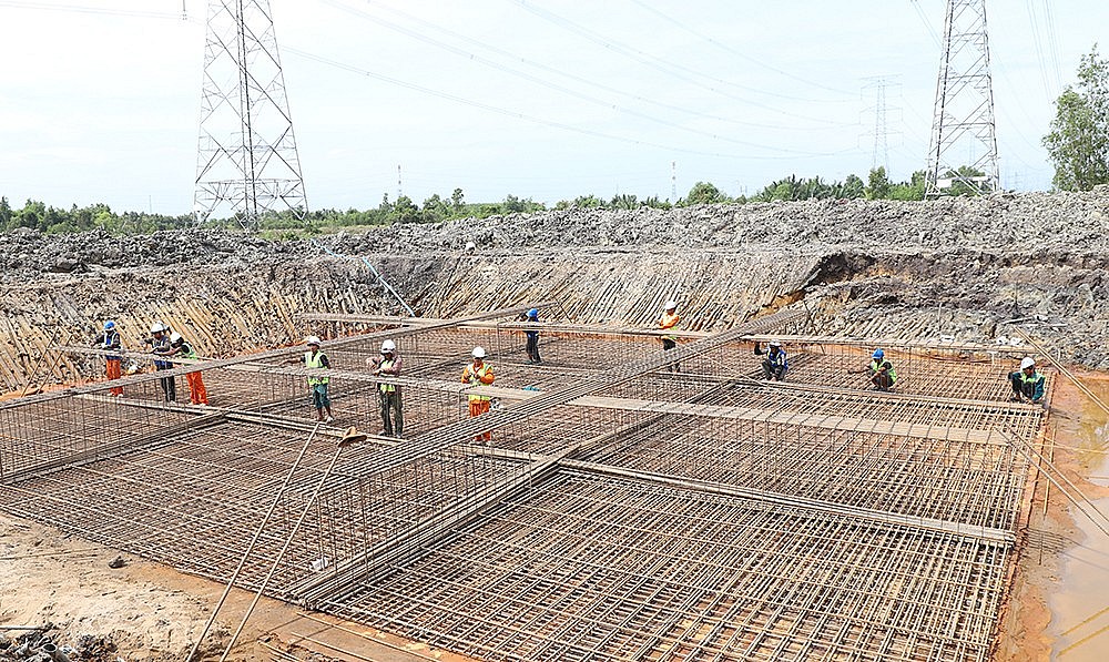 EVNNPT thi đua đưa 3 dự án trọng điểm về đích trong năm 2025