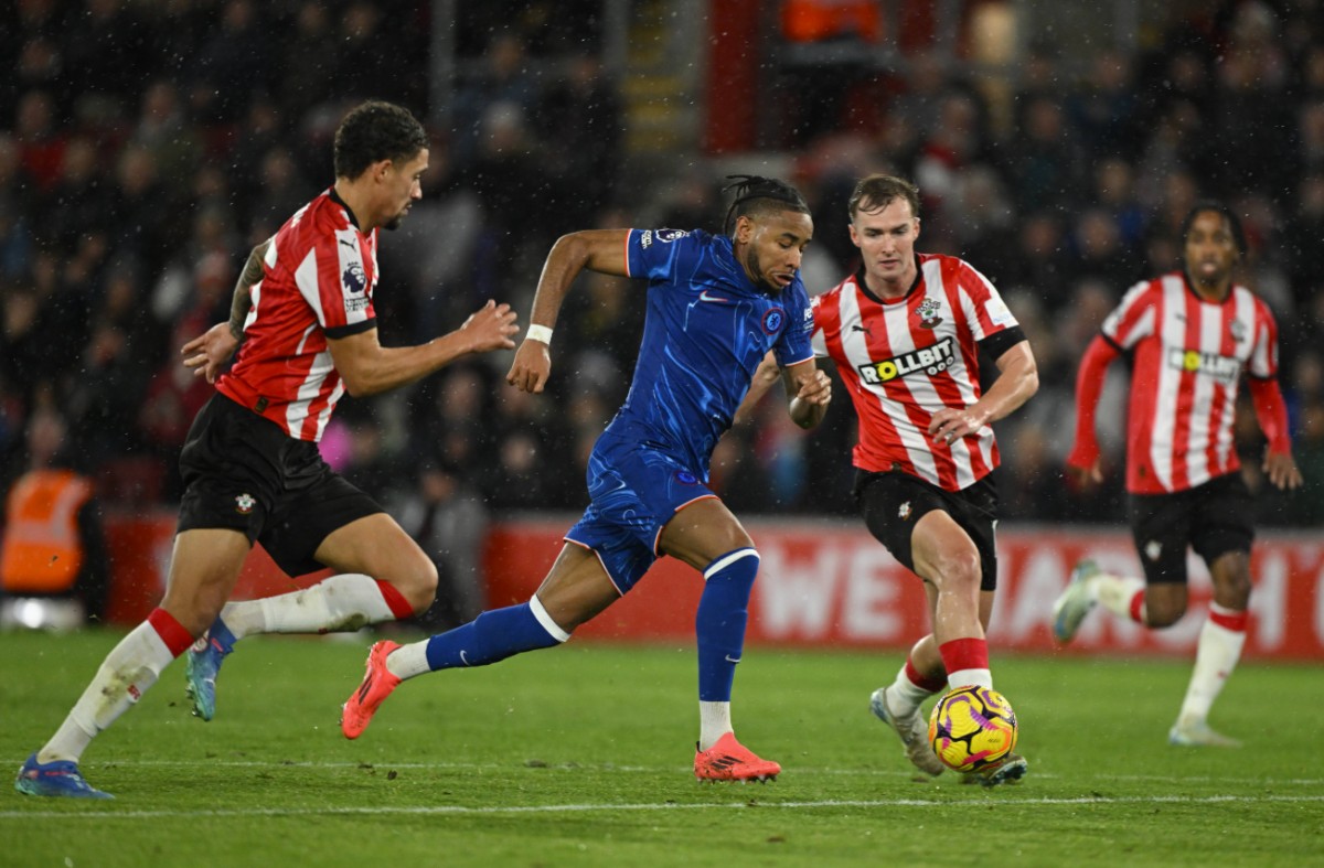 Lịch thi đấu bóng đá ngày 25/2: Chelsea đấu với Southampton