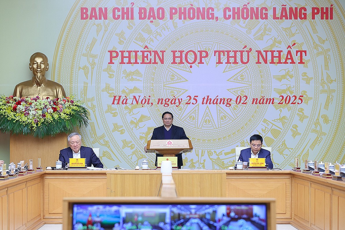 Thủ tướng Phạm Minh Chính phát biểu tại phiên họp thứ nhất của Ban Chỉ đạo phòng, chống lãng phí - Ảnh: VGP/Nhật Bắc Thủ tướng Phạm Minh Chính phát biểu tại phiên họp thứ nhất của Ban Chỉ đạo phòng, chống lãng phí - Ảnh: VGP/Nhật Bắc
