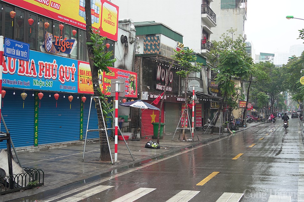 Cận cảnh các tuyến phố đủ điều kiện kinh doanh vỉa hè