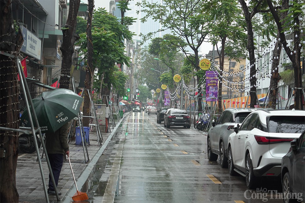 Cận cảnh các tuyến phố đủ điều kiện kinh doanh vỉa hè