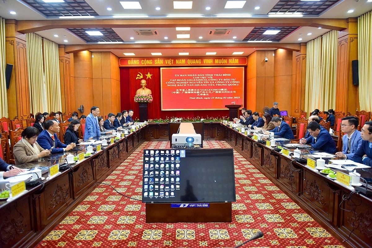 Toàn cảnh Lễ ký kết thoả thuận hợp tác.