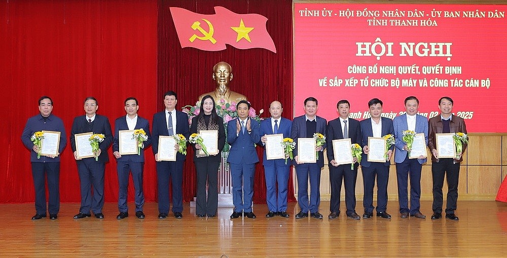 Thanh Hóa: Thành lập 6 cơ quan chuyên môn, bổ nhiệm nhiều lãnh đạo sở