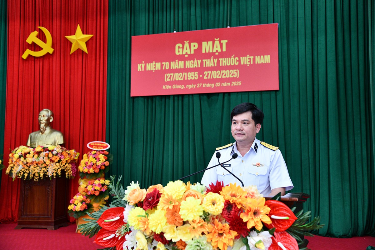 Vùng 5 Hải quân gặp mặt nhân Ngày Thầy thuốc Việt Nam