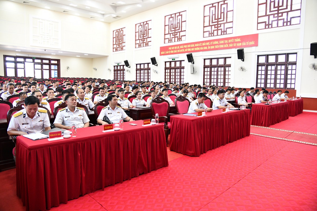 Vùng 5 Hải quân gặp mặt nhân Ngày Thầy thuốc Việt Nam