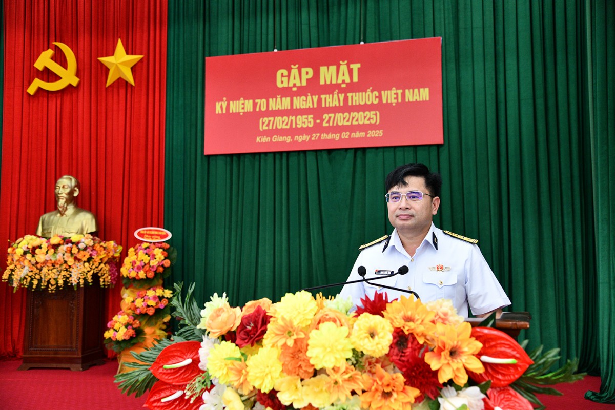 Vùng 5 Hải quân gặp mặt nhân Ngày Thầy thuốc Việt Nam