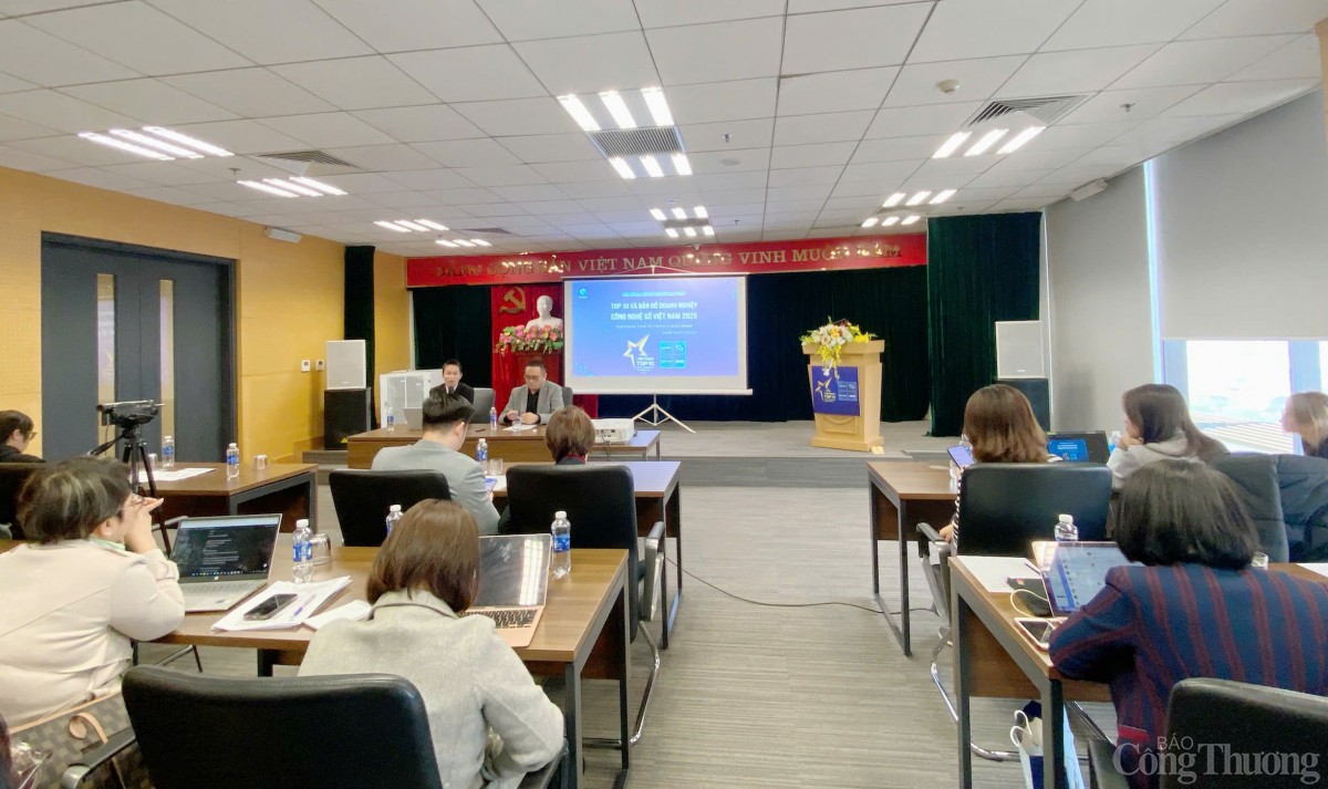 Họp báo Công bố Chương trình TOP 10 và Bản đồ Doanh nghiệp Công nghệ số Việt Nam 2025 Họp báo Công bố Chương trình TOP 10 và Bản đồ Doanh nghiệp Công nghệ số Việt Nam 2025