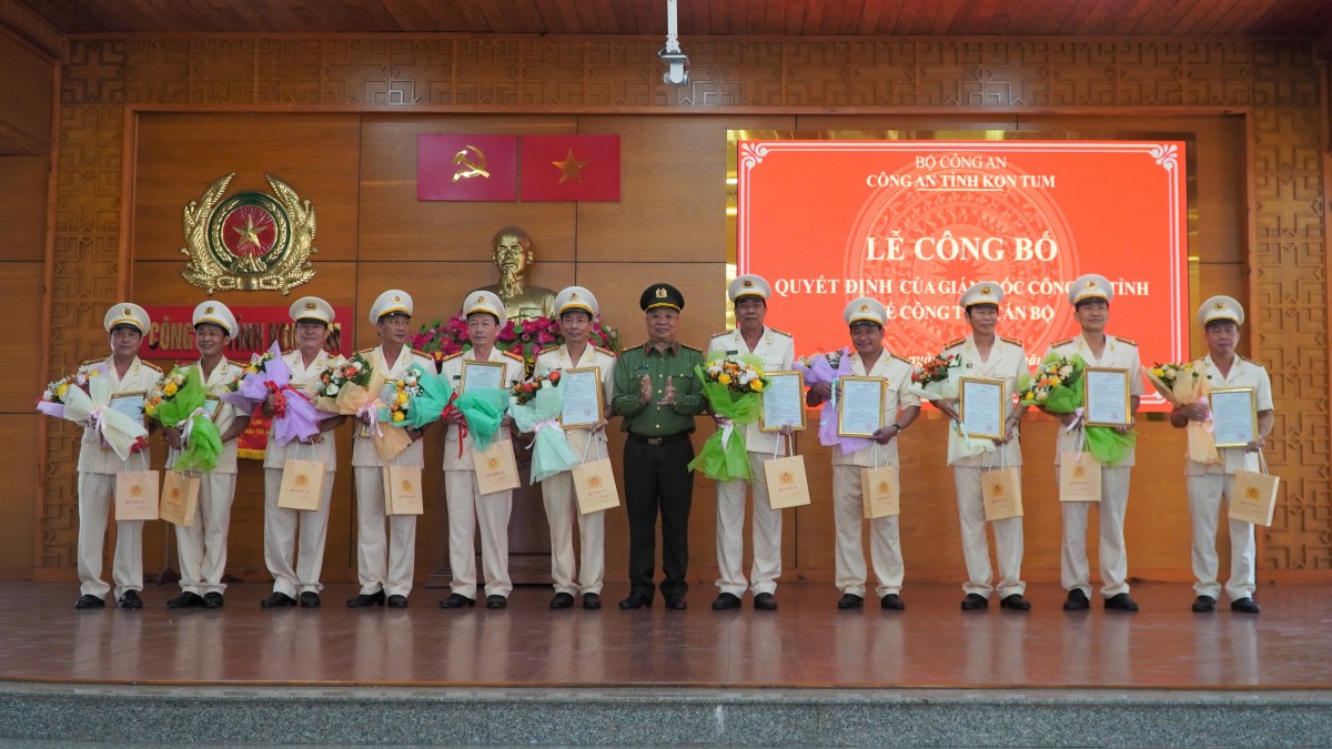 điều động bổ nhiệm