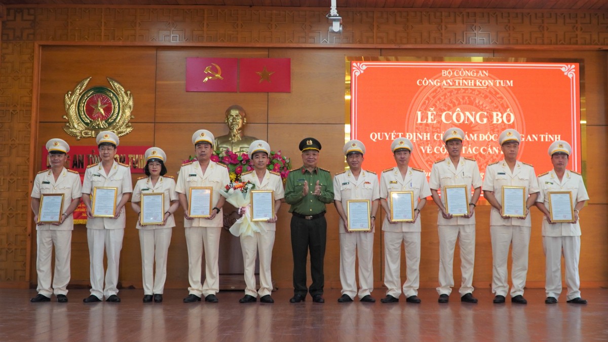 điều động bổ nhiệm