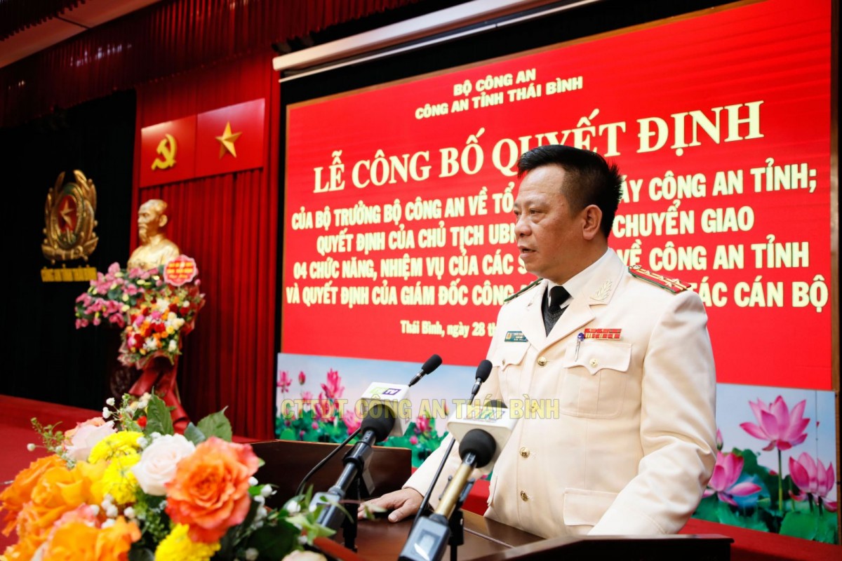 Đại tá Trần Xuân Ánh - Giám đốc Công an tỉnh Thái Bình phát biểu tại buổi lễ