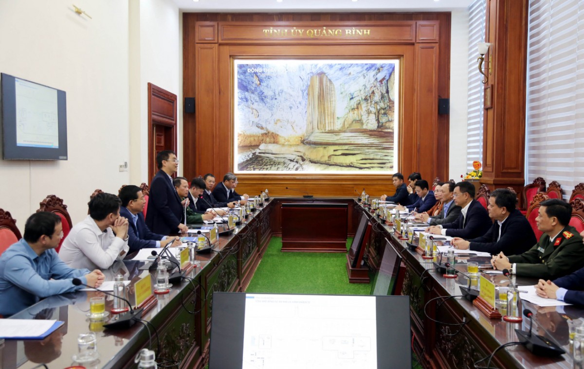 Quảng Bình làm việc với ACV về dự án cảng hàng không