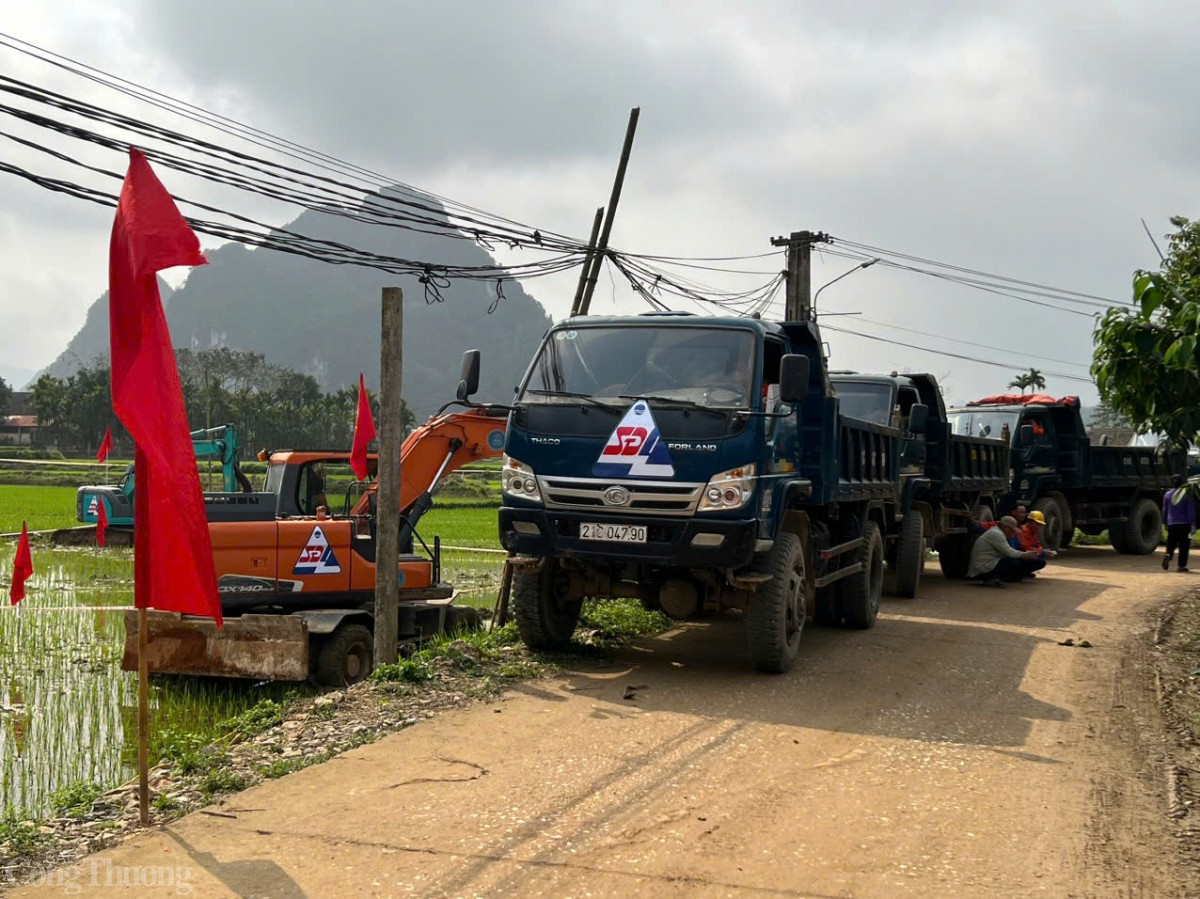 Chùm ảnh khởi công thi công dự án đường dây 500kV Lào Cai- Vĩnh Yên