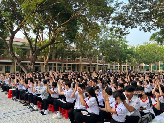 Dạy ôn thi miễn phí: Mô hình cần được nhân rộng Dạy ôn thi miễn phí: Mô hình cần được nhân rộng