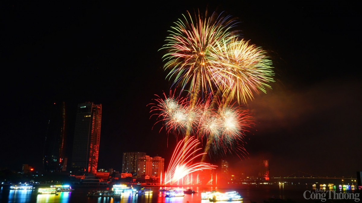 Tỉnh Quảng Nam sẽ bắn pháo hoa tầm cao chào mừng 50 năm ngày Giải phóng tỉnh