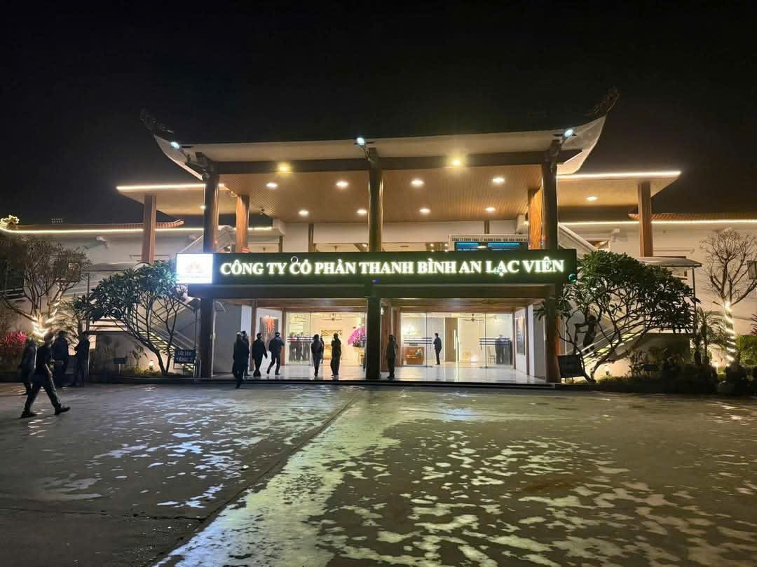 Nam Định: Yêu cầu làm rõ vụ ép mua hũ tro cốt Nam Định: Yêu cầu làm rõ vụ ép mua hũ tro cốt