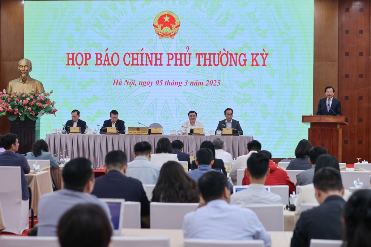 Toàn cảnh họp báo Chính phủ tháng 2/2025 vào chiều 5/3 - Ảnh: VGP/Nhật Bắc Toàn cảnh họp báo Chính phủ tháng 2/2025 vào chiều 5/3 - Ảnh: VGP/Nhật Bắc
