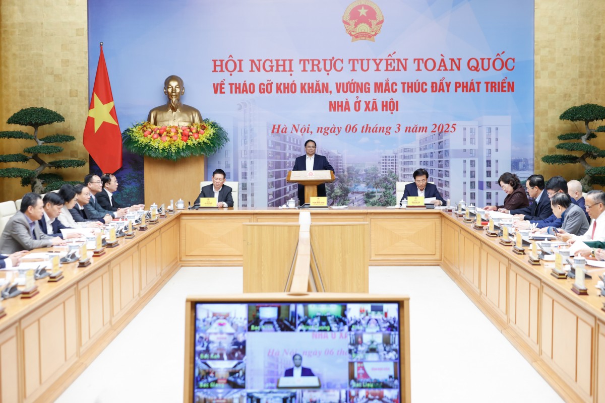 Thủ tướng Chính phủ Phạm Minh Chính chủ trì Hội nghị trực tuyến toàn quốc về tháo gỡ khó khăn, vướng mắc, thúc đẩy phát triển nhà ở xã hội - Ảnh VGP/Nhật Bắc Thủ tướng Chính phủ Phạm Minh Chính chủ trì Hội nghị trực tuyến toàn quốc về tháo gỡ khó khăn, vướng mắc, thúc đẩy phát triển nhà ở xã hội - Ảnh VGP/Nhật Bắc
