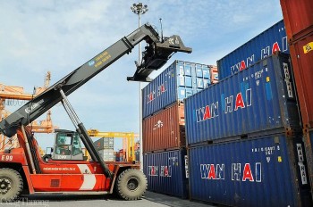 12 mặt hàng xuất khẩu tỷ USD trong hai tháng đầu năm