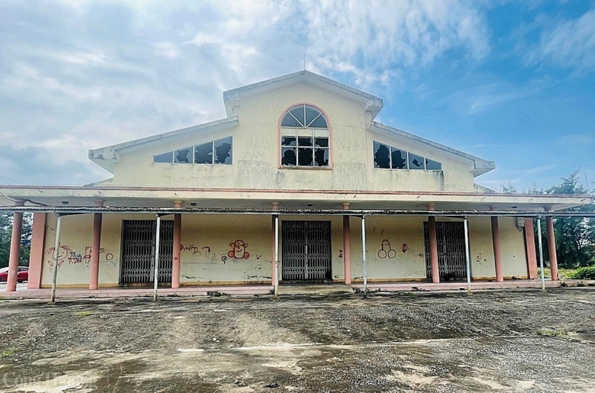 Chợ dân sinh xã Bảo Ninh vẫn “ nằm im thin thít” từ lúc xây dựng xong