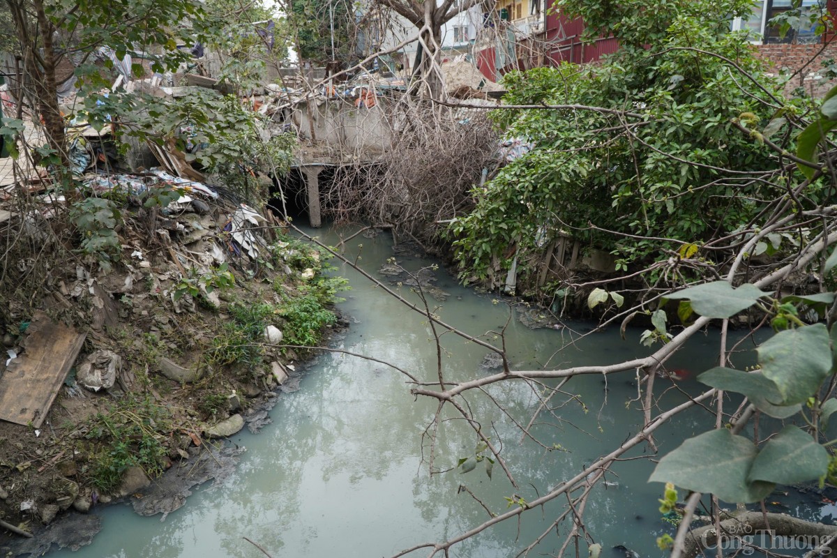 Dự án cống hóa mương Kẻ Khế từng được kỳ vọng giải quyết dứt điểm tình trạng ô nhiễm, nhưng đến nay, chấm dứt thì chưa thấy, chỉ thấy ô nhiễm nặng hơn.
