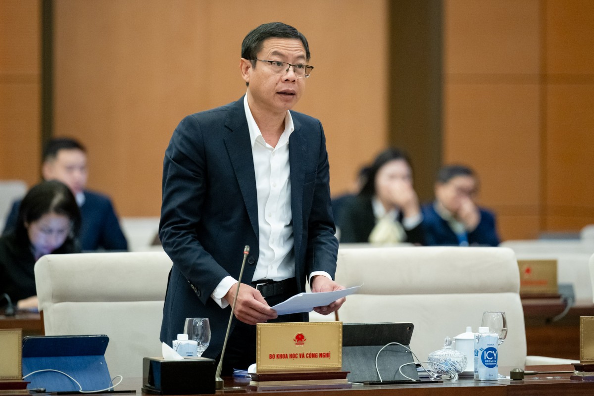 Thứ trưởng Bộ Khoa học và Công nghệ Lê Xuân Định Thứ trưởng Bộ Khoa học và Công nghệ Lê Xuân Định