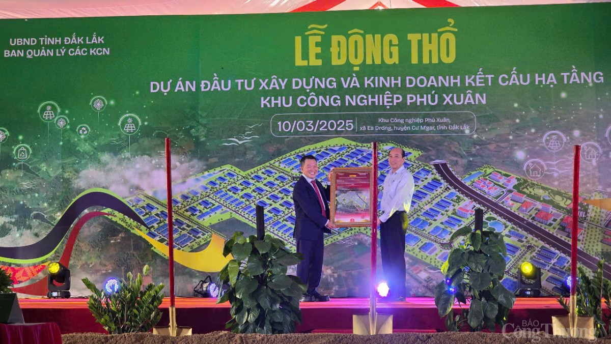 Động thổ khu công nghiệp rộng hơn 313ha ở Đắk Lắk Động thổ khu công nghiệp rộng hơn 313ha ở Đắk Lắk