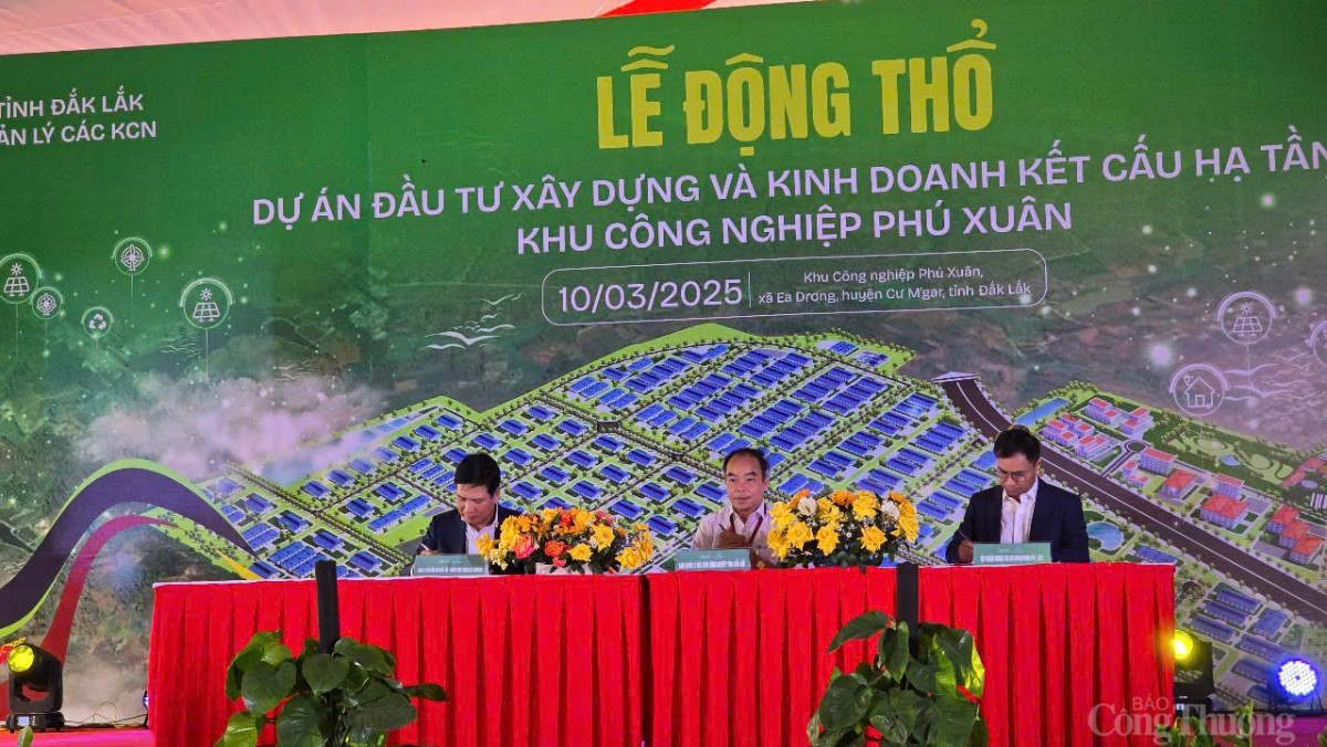 Động thổ khu công nghiệp rộng hơn 313ha ở Đắk Lắk Động thổ khu công nghiệp rộng hơn 313ha ở Đắk Lắk