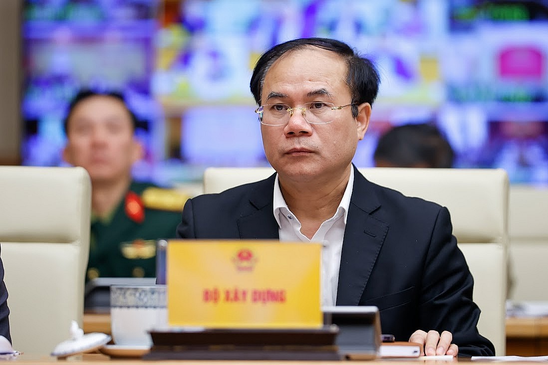 Thứ trưởng Bộ Xây dựng Nguyễn Văn Sinh - Ảnh: VGP/Nhật Bắc Thứ trưởng Bộ Xây dựng Nguyễn Văn Sinh - Ảnh: VGP/Nhật Bắc