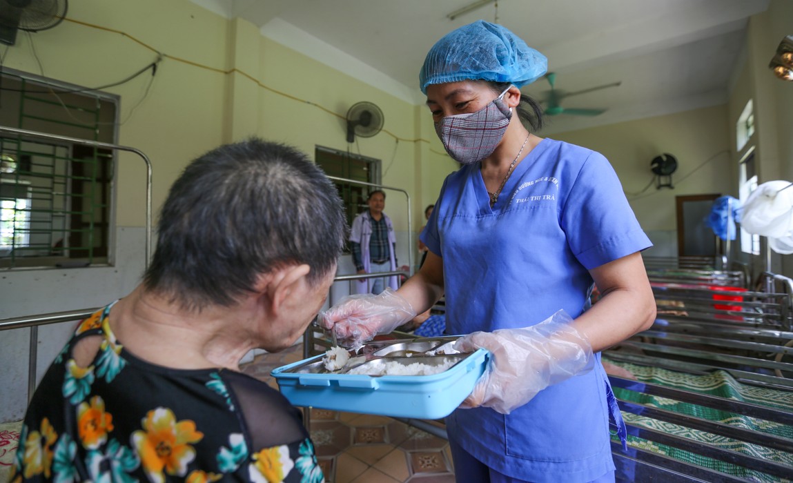 ‘Thầy thuốc’ đặc biệt tại trung tâm chăm sóc thương binh, người có công với cách mạng ‘Thầy thuốc’ đặc biệt tại trung tâm chăm sóc thương binh, người có công với cách mạng