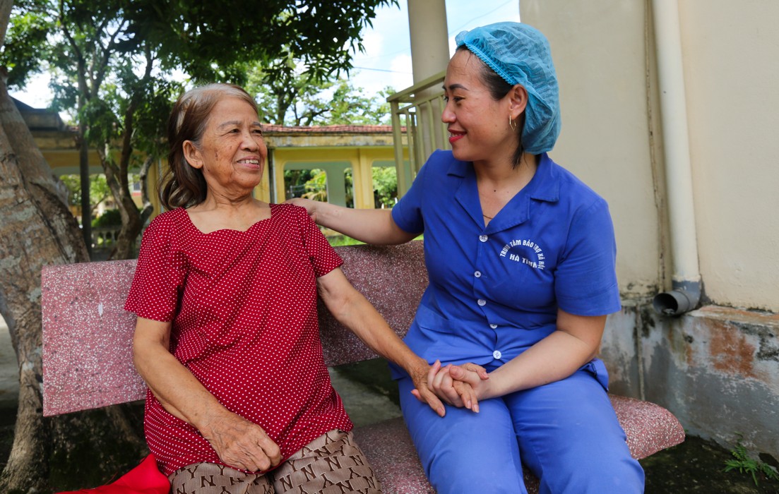 ‘Thầy thuốc’ đặc biệt tại trung tâm chăm sóc thương binh, người có công với cách mạng ‘Thầy thuốc’ đặc biệt tại trung tâm chăm sóc thương binh, người có công với cách mạng