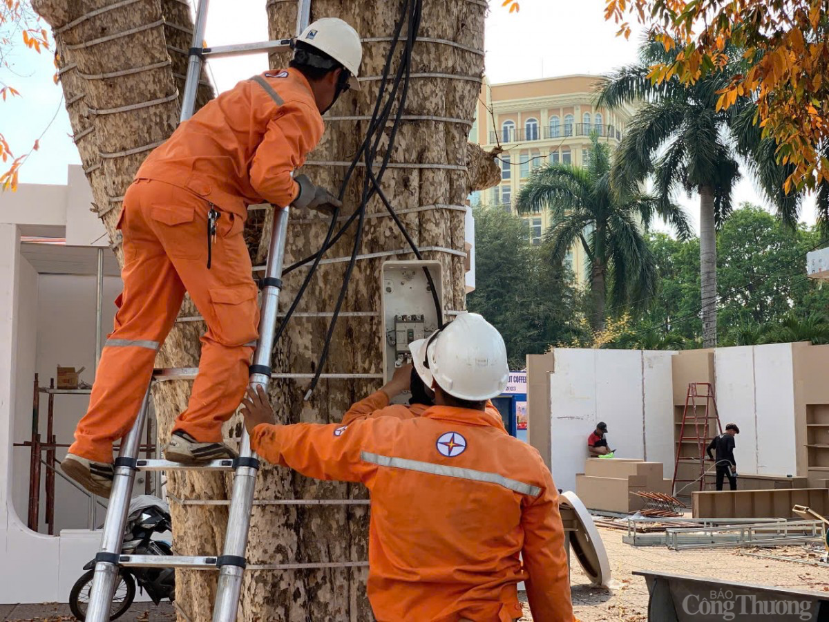 PC Đắk Lắk cấp điện phục vụ nhiều sự kiện quan trọng PC Đắk Lắk cấp điện phục vụ nhiều sự kiện quan trọng