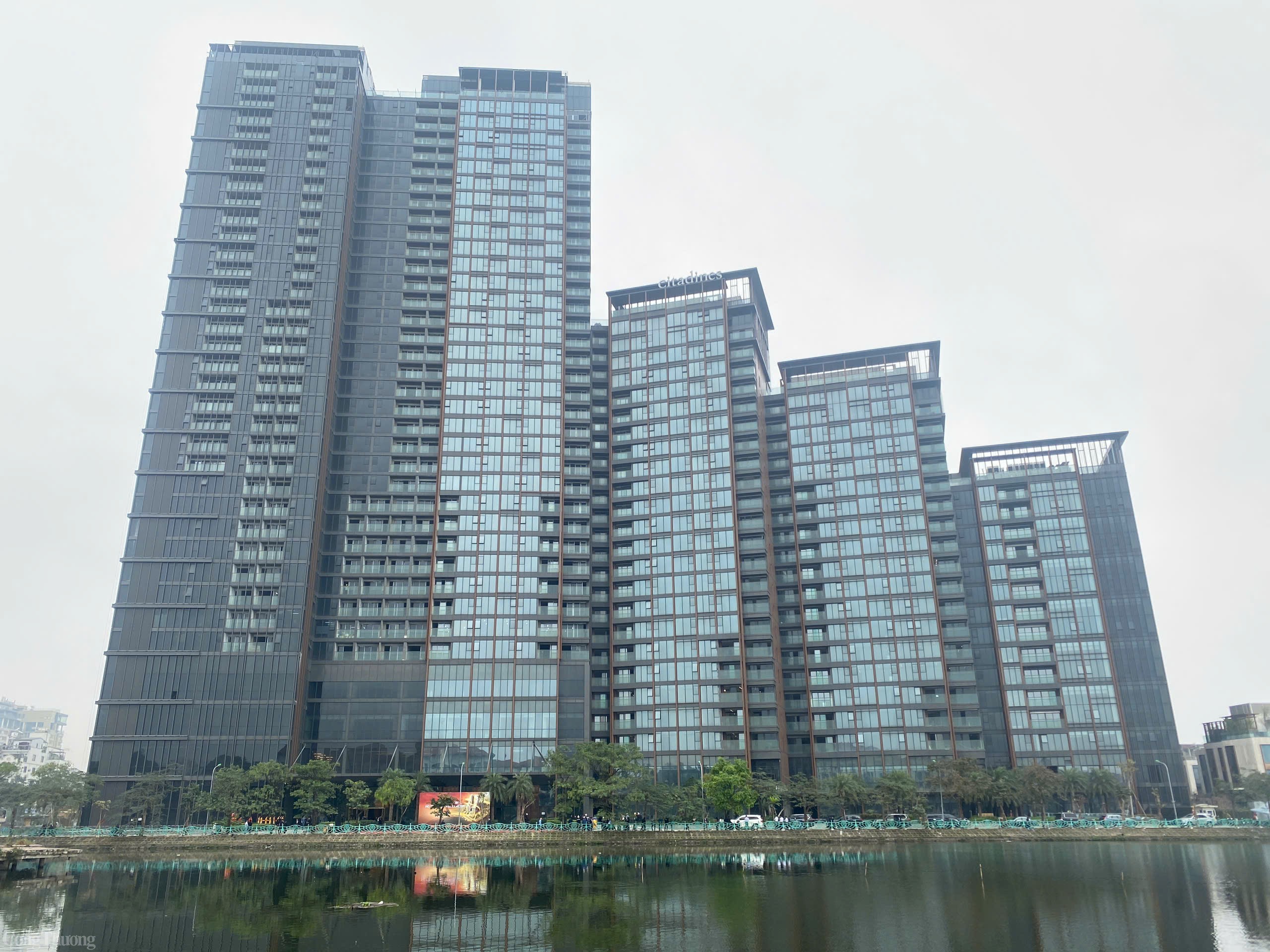 Hà Nội cơ bản đồng thuận với phương án nghiên cứu đề xuất của quận Tây Hồ và Tập đoàn Sungroup, đồng thời thống nhất chủ trương đưa nội dung này vào quy trình chuẩn hóa hồ sơ đồ án điều chỉnh cục bộ Quy hoạch phân khu đô thị khu vực Hồ Tây và phụ cận (A6) tỷ lệ 1/2000. 