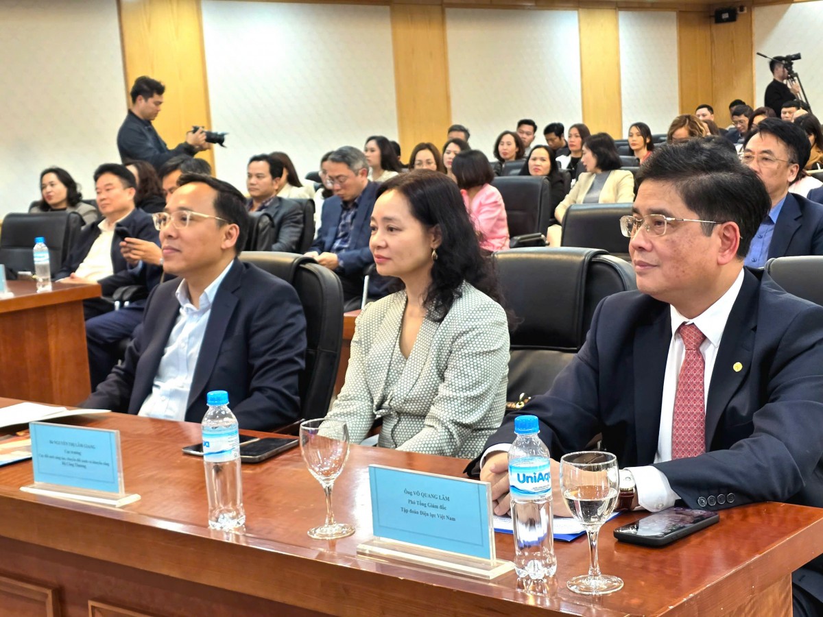 Phát động giải báo chí tuyên truyền sử dụng năng lượng tiết Phát động giải báo chí tuyên truyền sử dụng năng lượng tiết