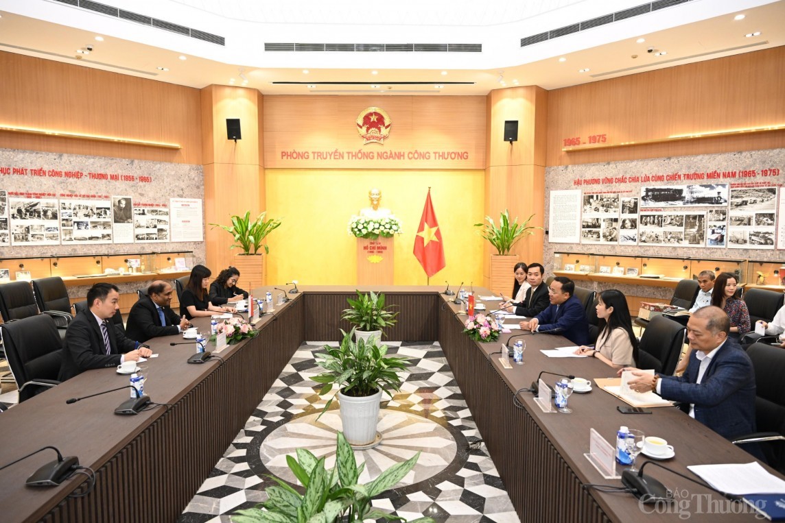 Việt Nam - Singapore: Tận dụng các FTA, tạo cột mốc mới