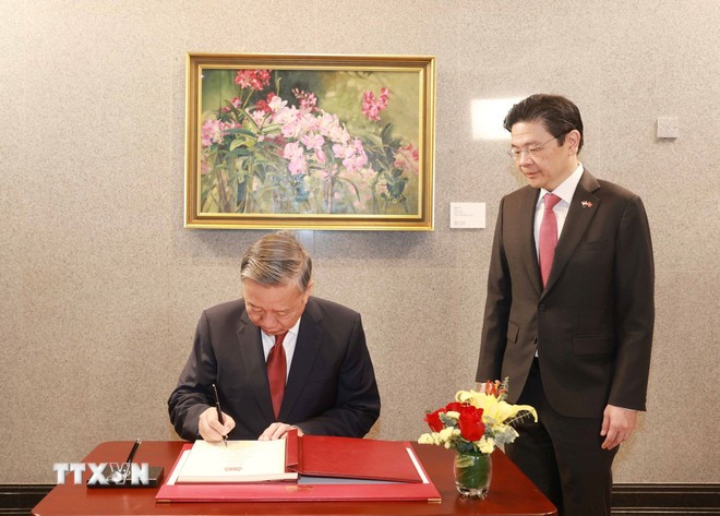 Lễ đón Tổng Bí thư Tô Lâm thăm chính thức Singapore