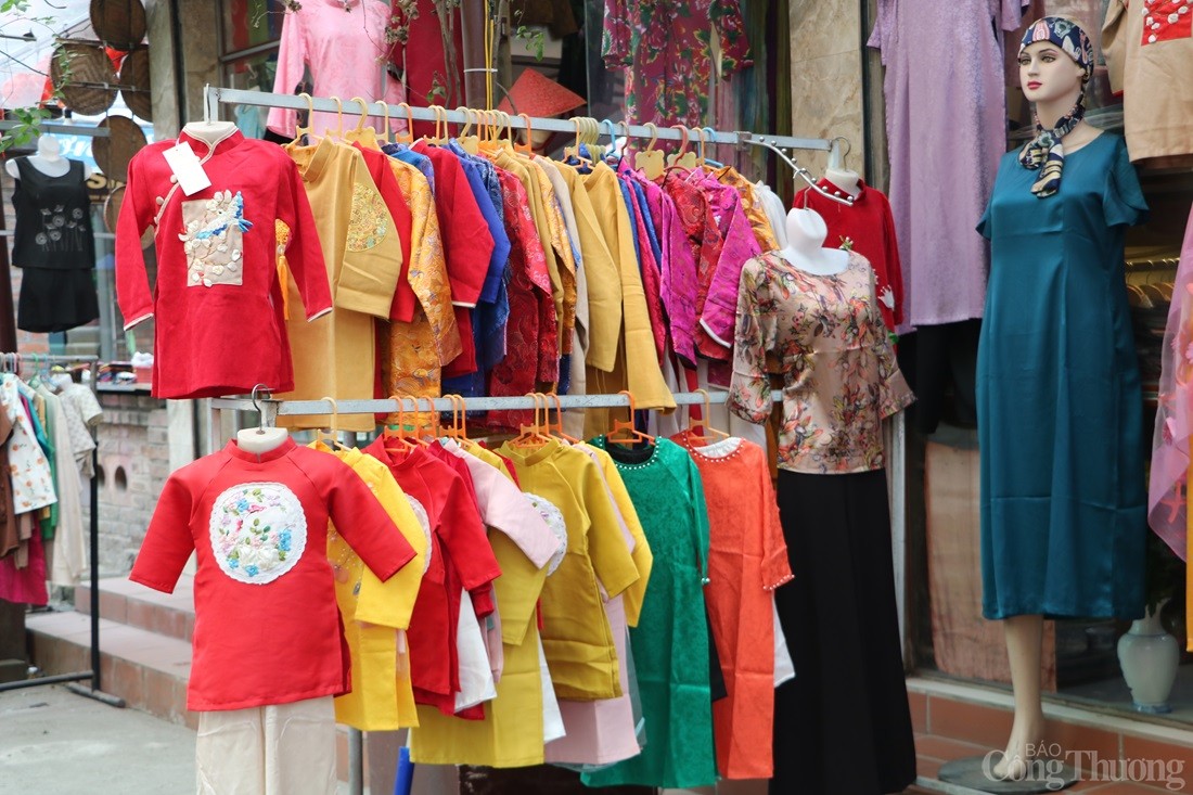 Thăm làng lụa đầu tiên của Việt Nam lọt top thế giới