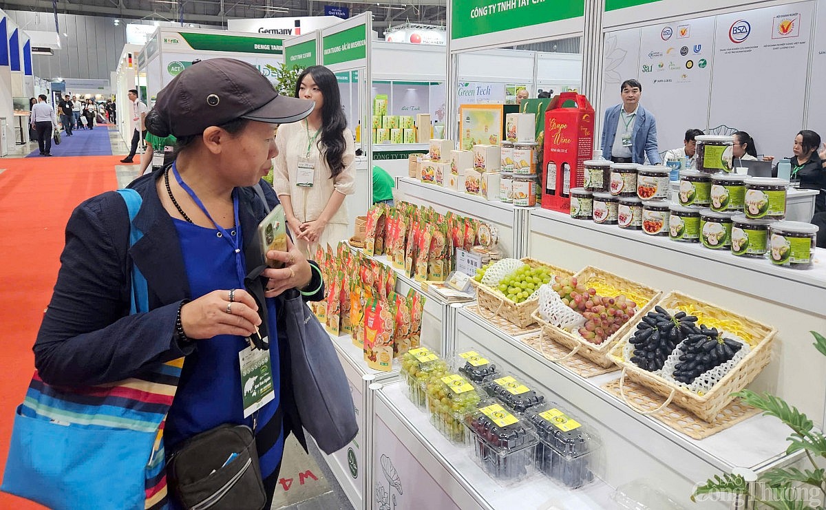 Kênh bán lẻ hiện đại: Đầu ra bền vững cho rau quả