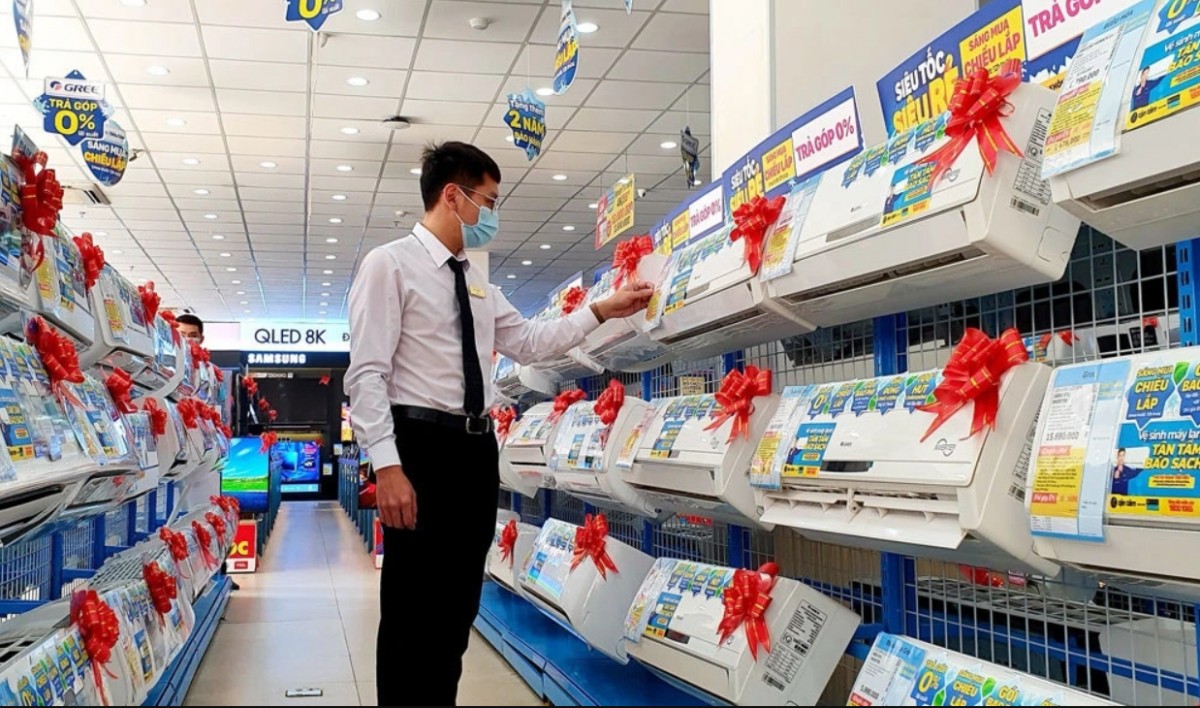 Thị trường điều hòa bung hàng trước mùa nóng Thị trường điều hòa bung hàng trước mùa nóng