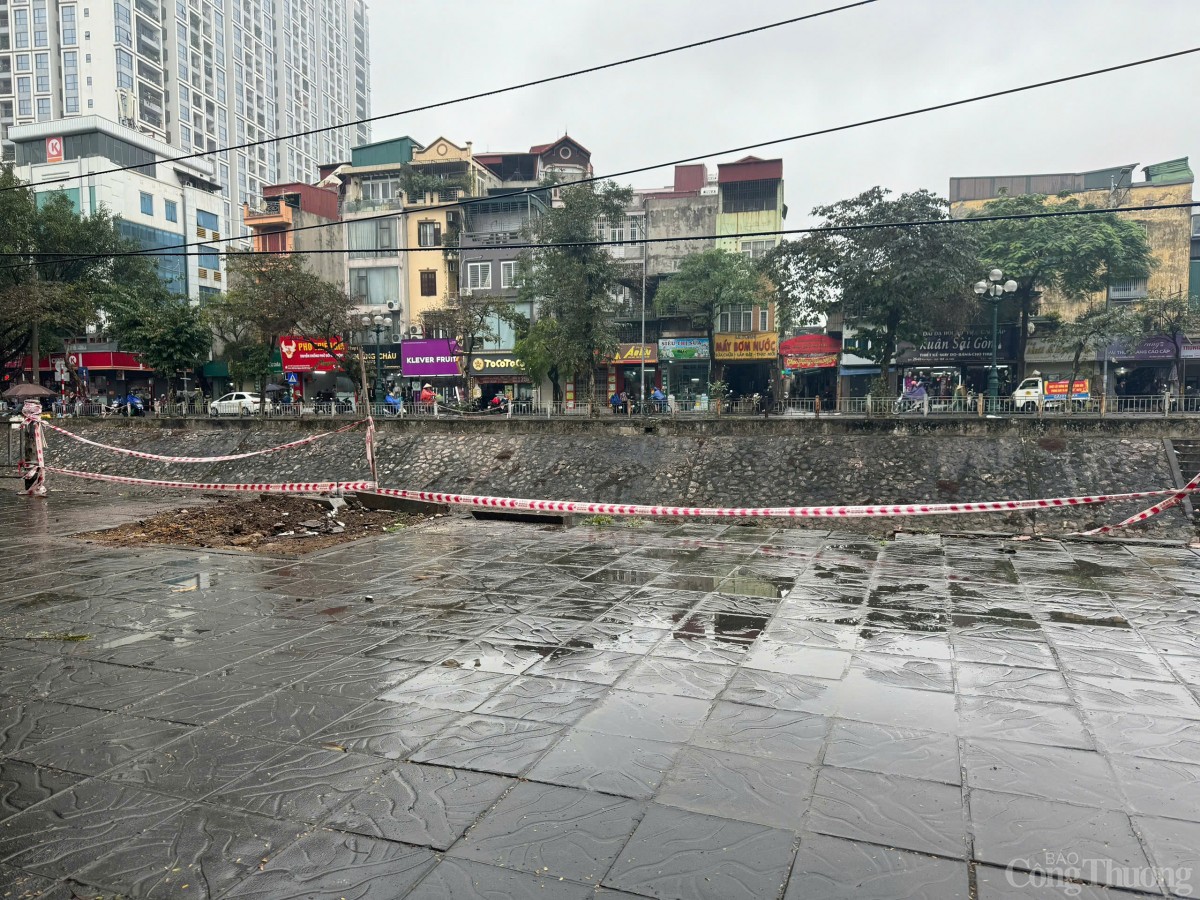 Những đoạn lan can có như không dọc bờ sông Hà Nội