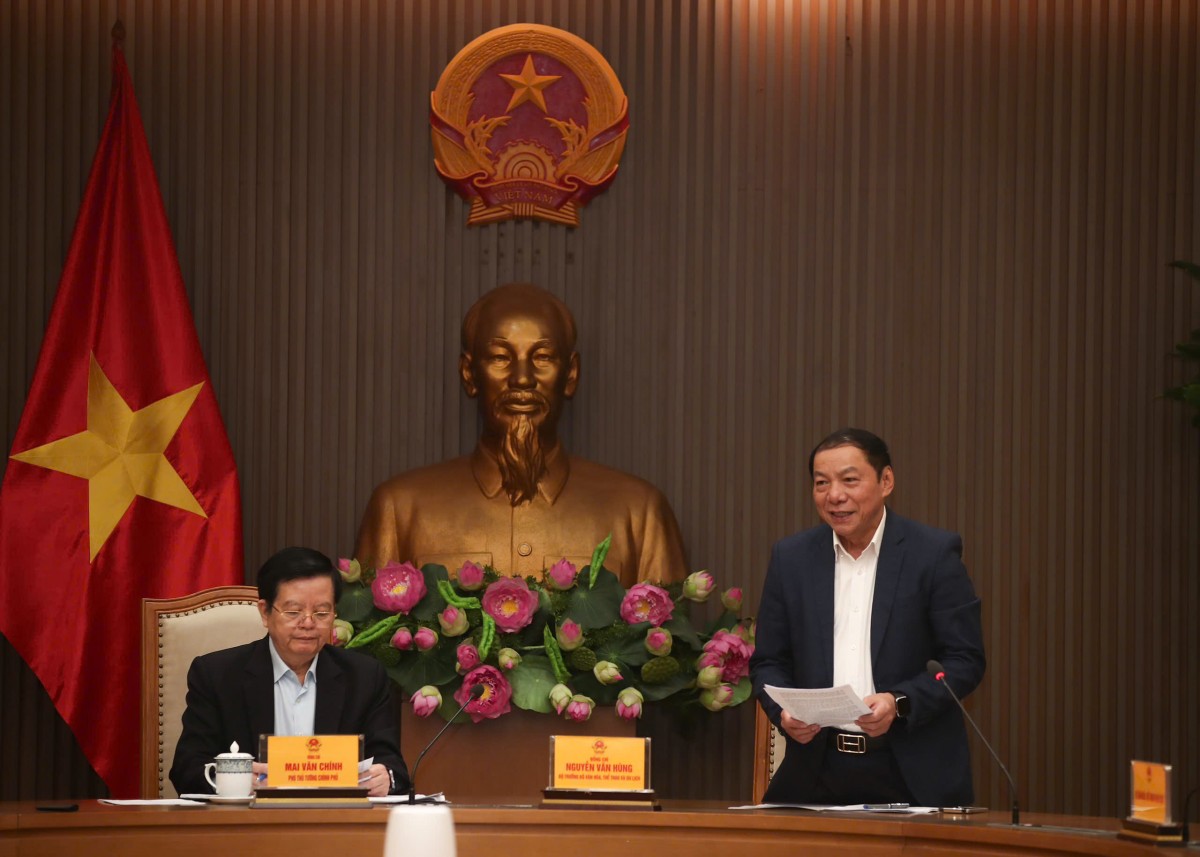 Bộ trưởng Bộ Văn hoá, Thể thao và Du lịch Nguyễn Văn Hùng Bộ trưởng Bộ Văn hoá, Thể thao và Du lịch Nguyễn Văn Hùng