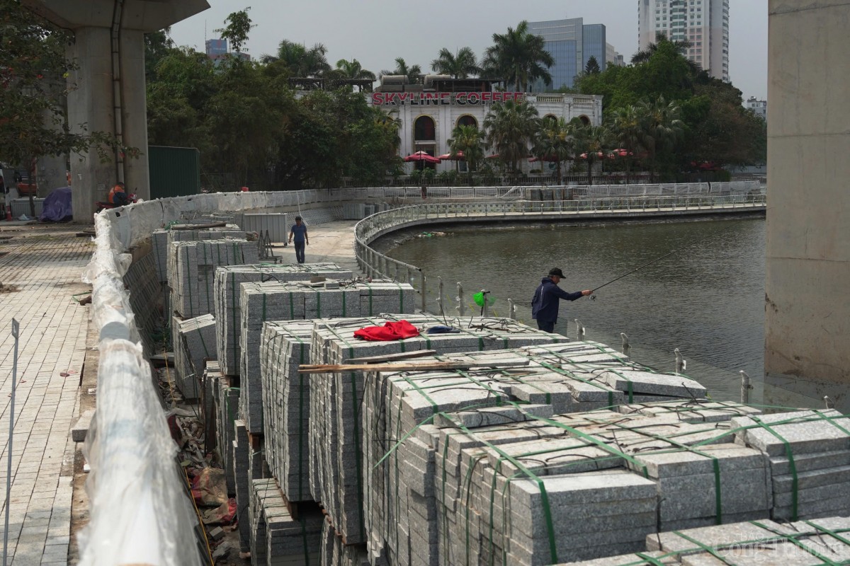 Hà Nội: Sân khấu nổi độc nhất dần thành hình