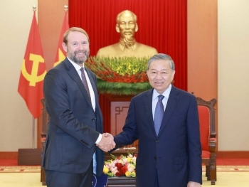 Việt Nam-Hoa Kỳ tăng cường hợp tác phát triển năng lượng tái tạo