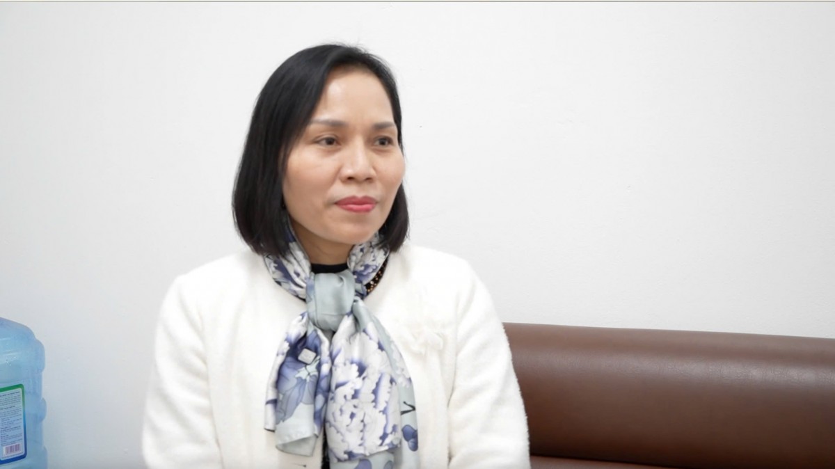 'Người mẹ' đặc biệt của những đứa trẻ khiếm thính