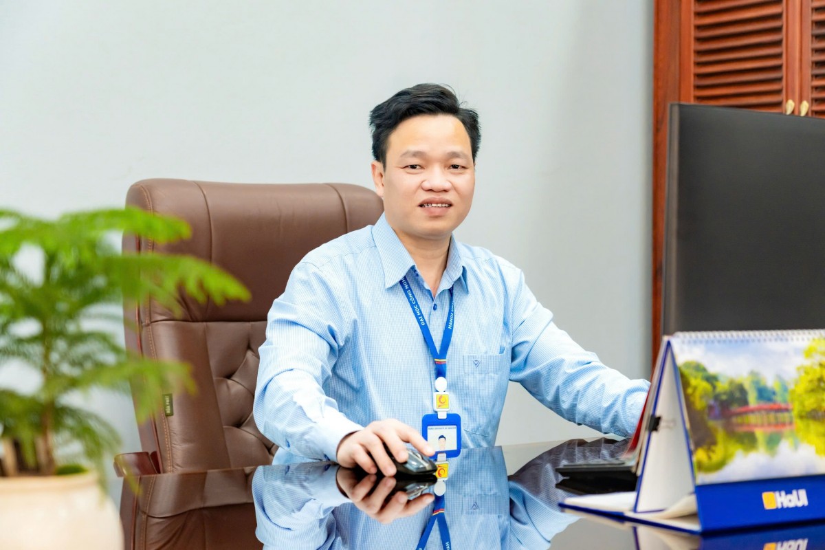 HaUI đi đầu trong chuyển đổi số, xây dựng đại học thông HaUI đi đầu trong chuyển đổi số, xây dựng đại học thông