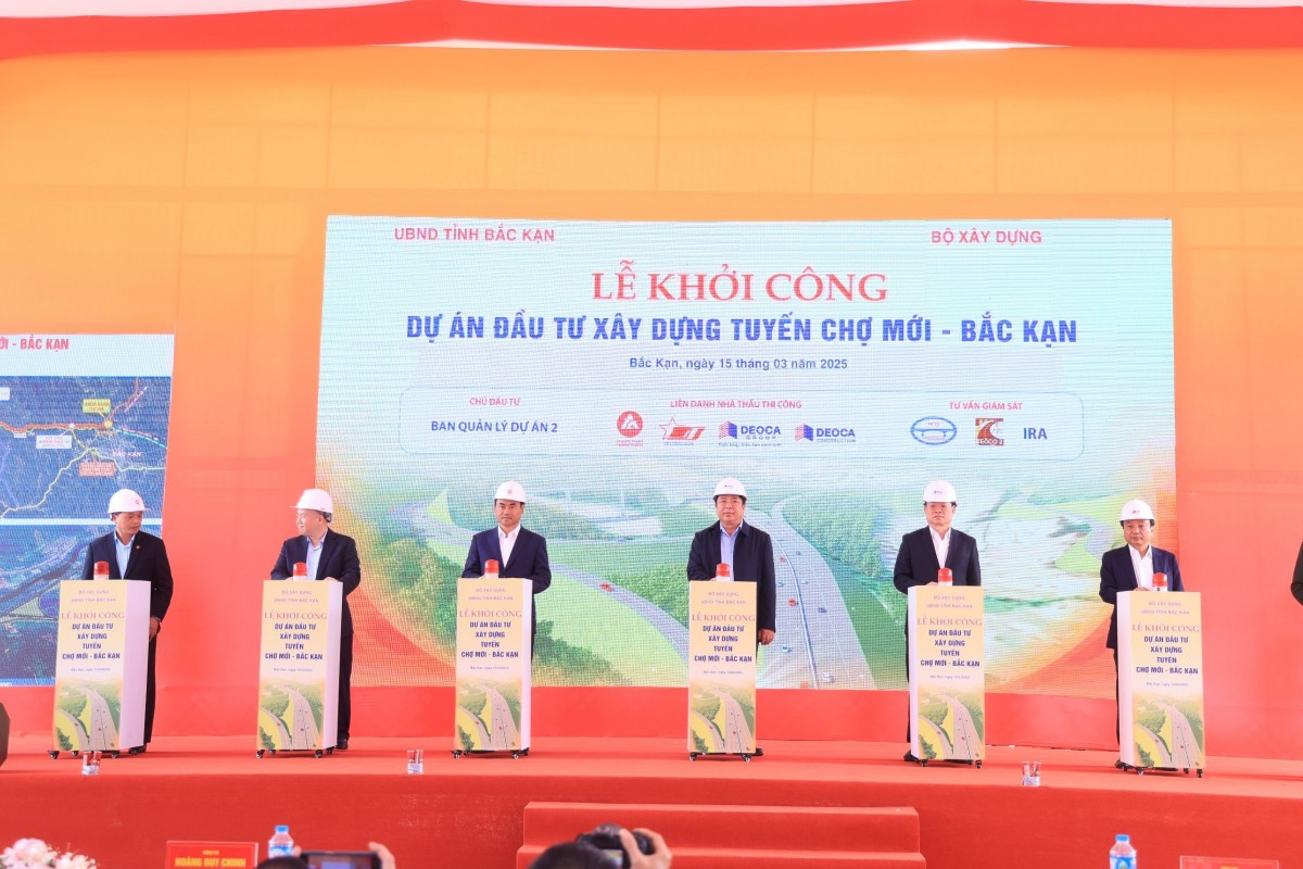 Khởi công dự án xây dựng tuyến Chợ Mới - Bắc Kạn